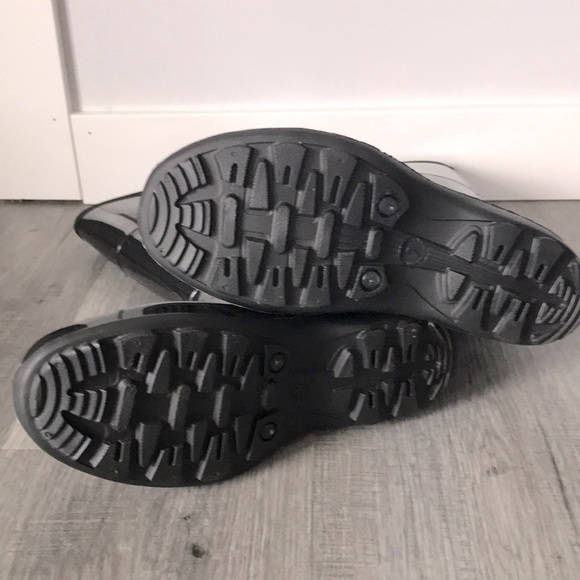 Kamik rain boots Size 7 - Picture 3 of 6